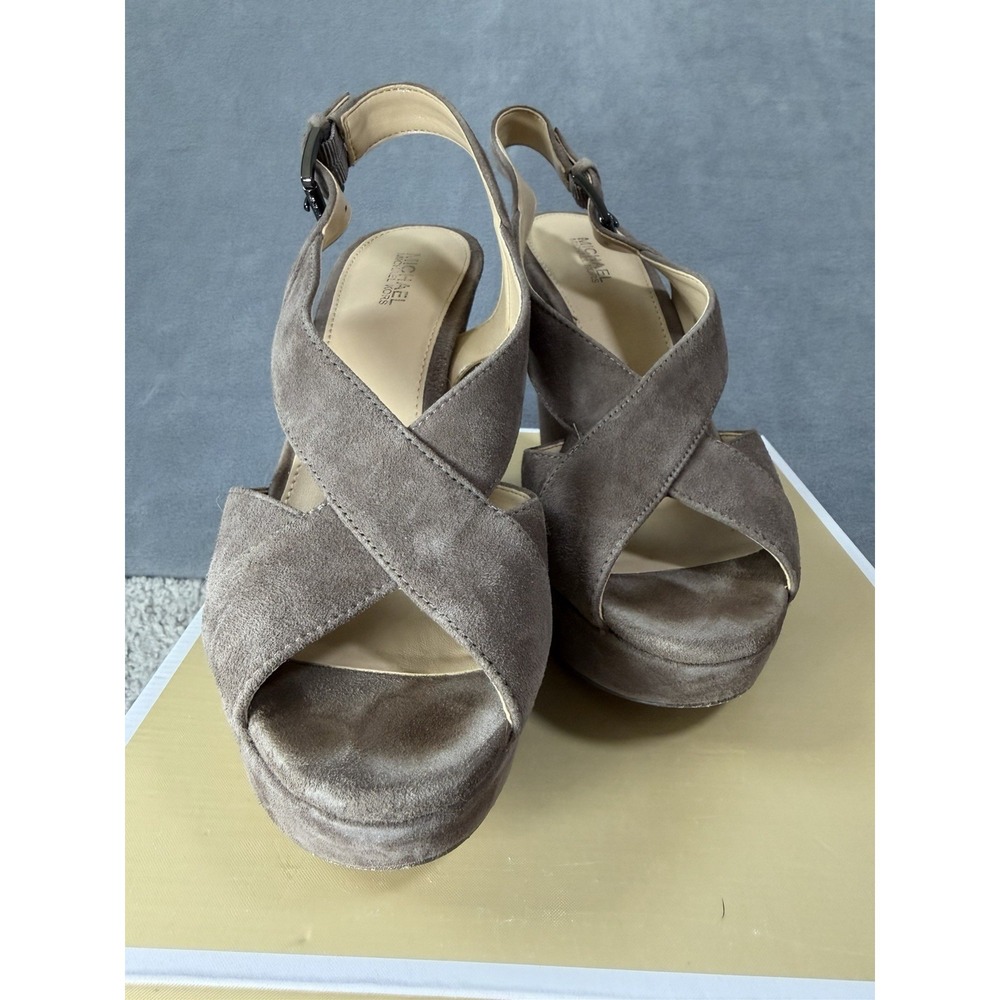 Michael Kors Becky Wedge Suede Size 7M Open Toe Sandal Taupe - Picture 4 of 5